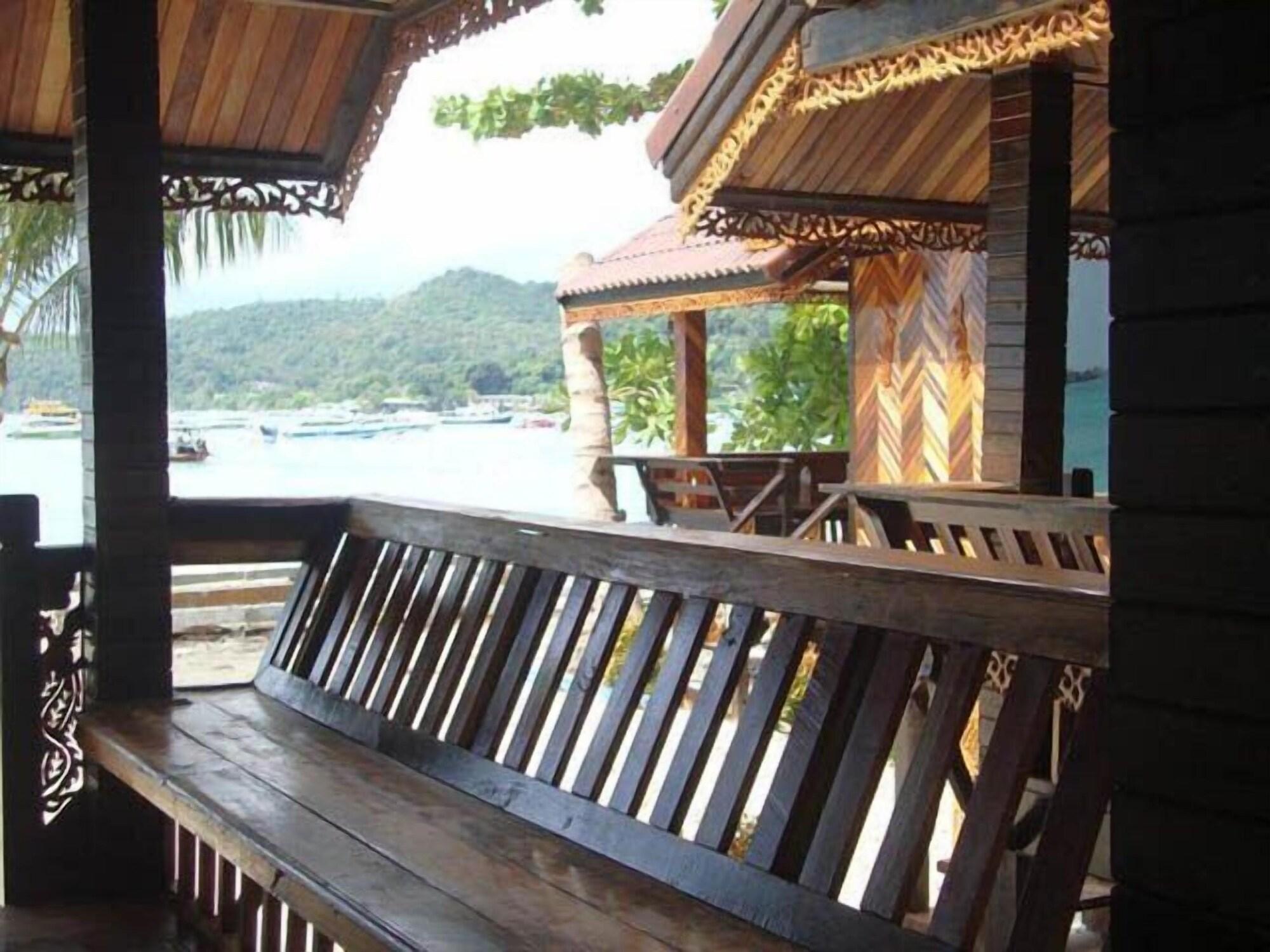 Phi Phi Sand Sea View Resort Phi Phi Don Exterior foto