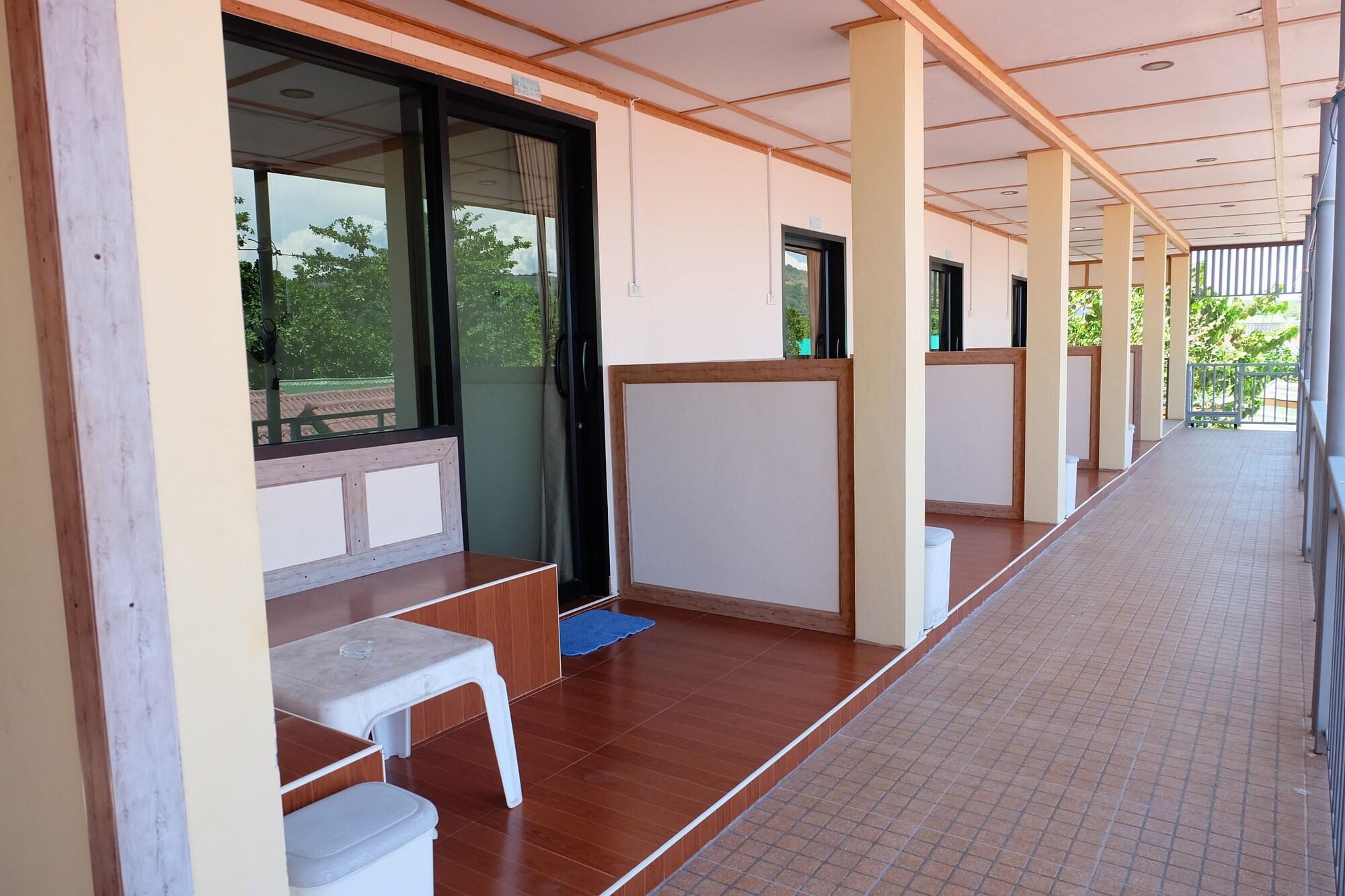 Phi Phi Sand Sea View Resort Phi Phi Don Exterior foto