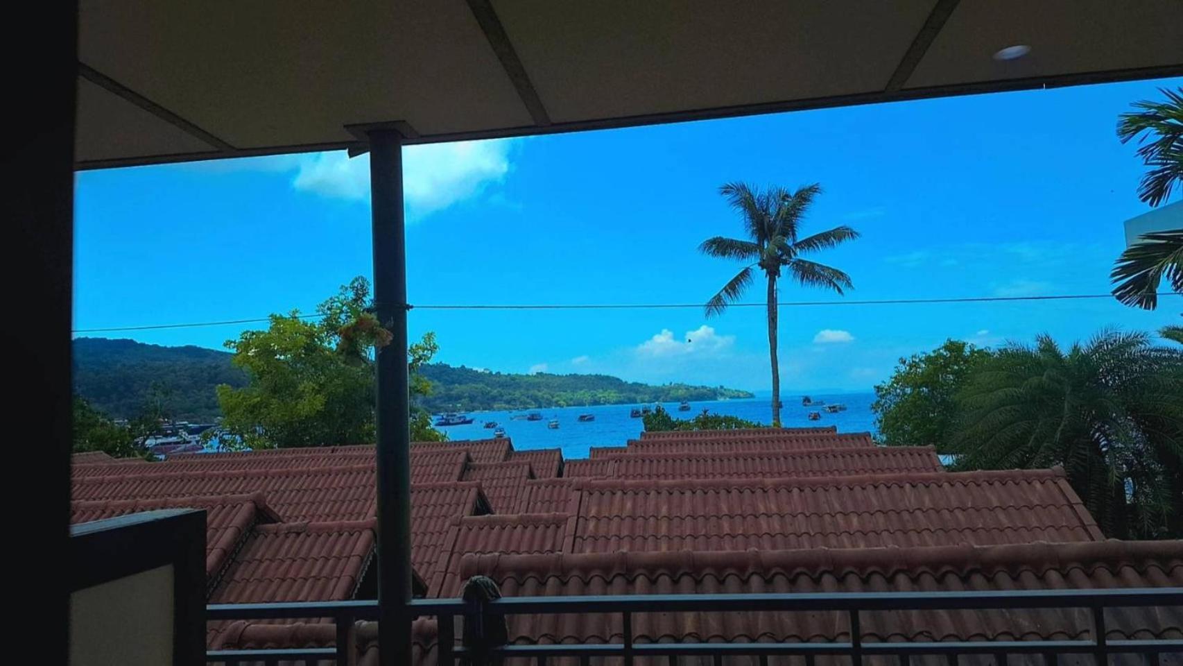 Phi Phi Sand Sea View Resort Phi Phi Don Exterior foto