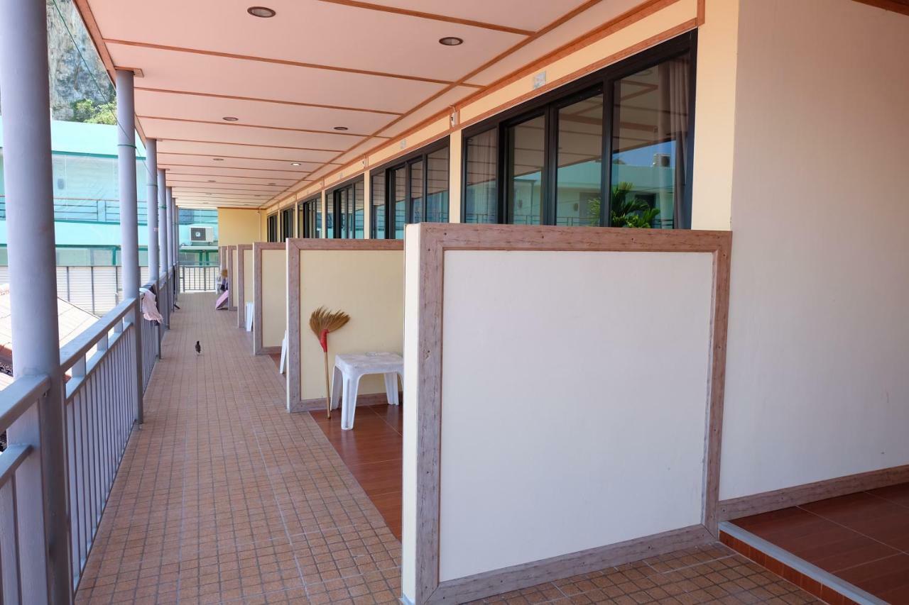 Phi Phi Sand Sea View Resort Phi Phi Don Exterior foto